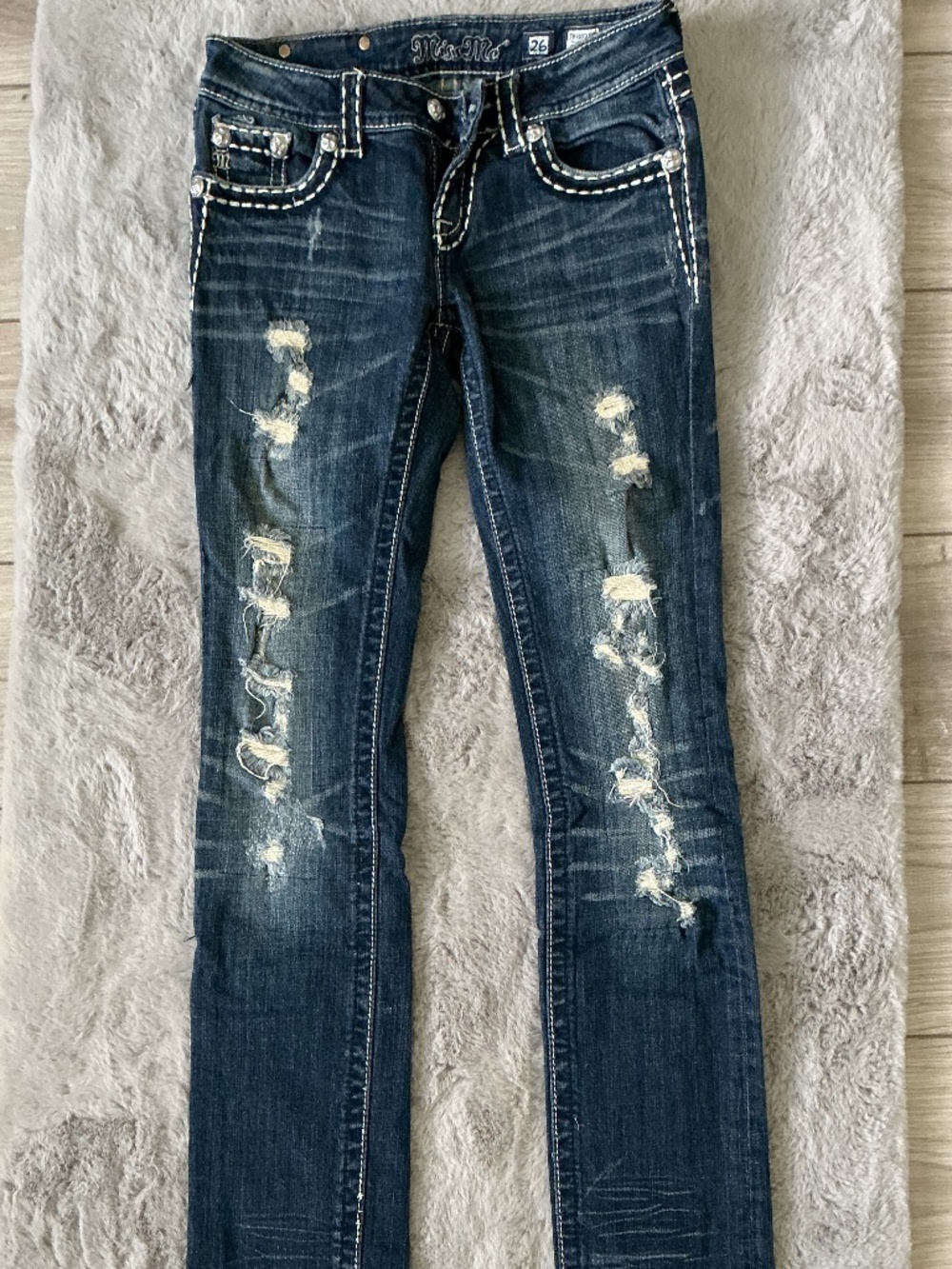 Miss me, straight distressed jeans size 26